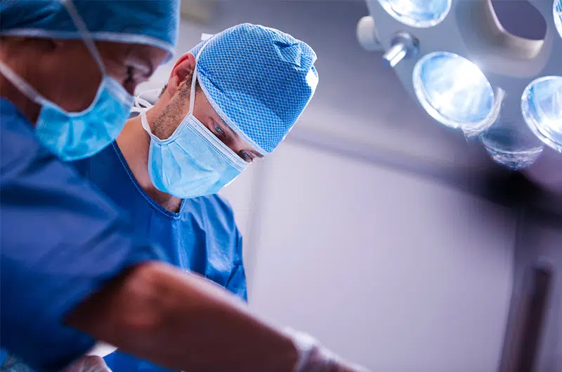 Leia mais sobre o artigo Como é a rotina de um cirurgião?